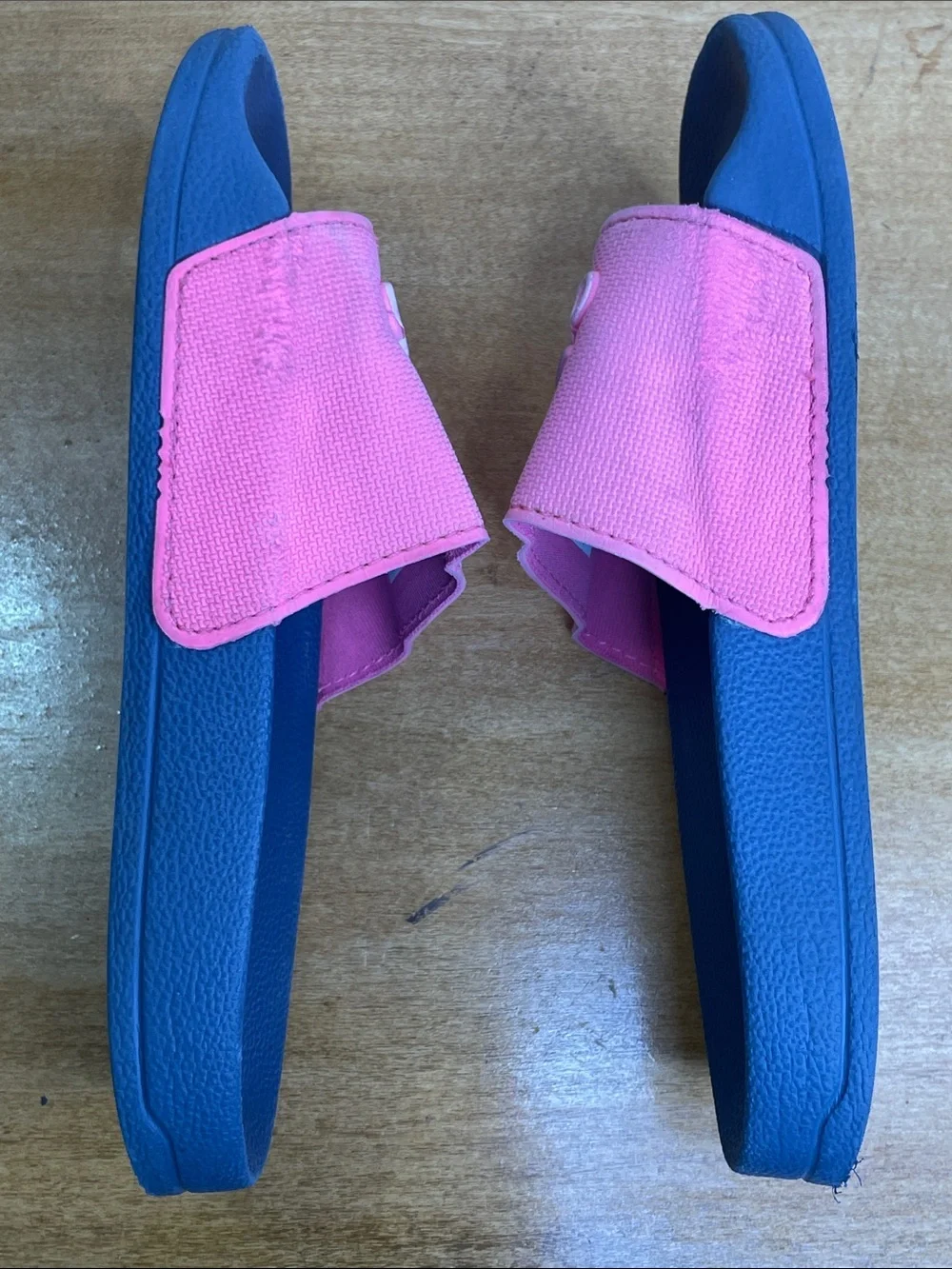 adidas Kids Pink and Navy Slide Sandals with Logo. Size 13